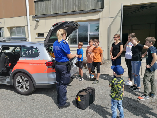 Besuch bei der Polizei - Nachmittag