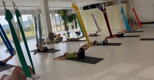 Aerial Yoga Kids
