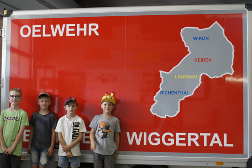 Besuch bei der Feuerwehr Wiggertal