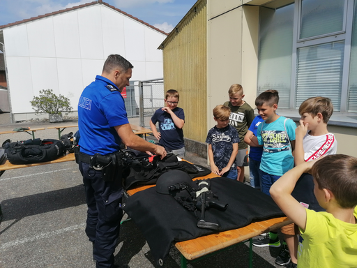 Besuch bei der Polizei - Nachmittag