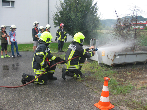 Besuch bei der Feuerwehr Wiggertal