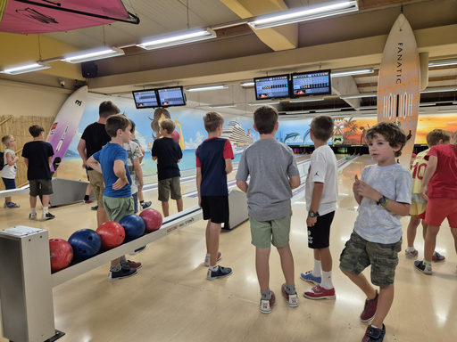 Spiel und Spass beim Bowlen