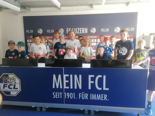 Besuch im FCL Stadion