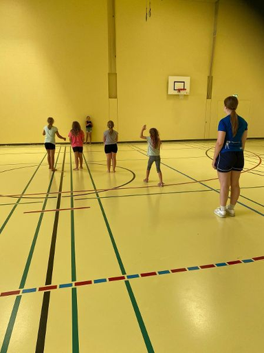 Tanzen mit dem Majorettenkorps