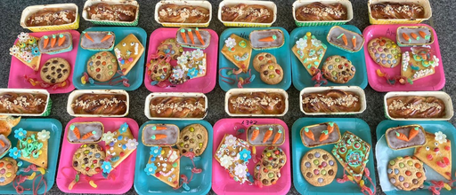 Leckereien aus der Hausbäckerei & Konditorei