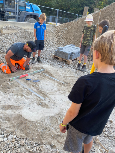 Kleine Baggerprofis ganz gross