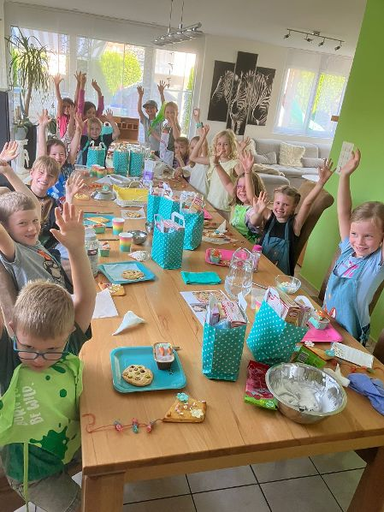 Leckereien aus der Hausbäckerei & Konditorei